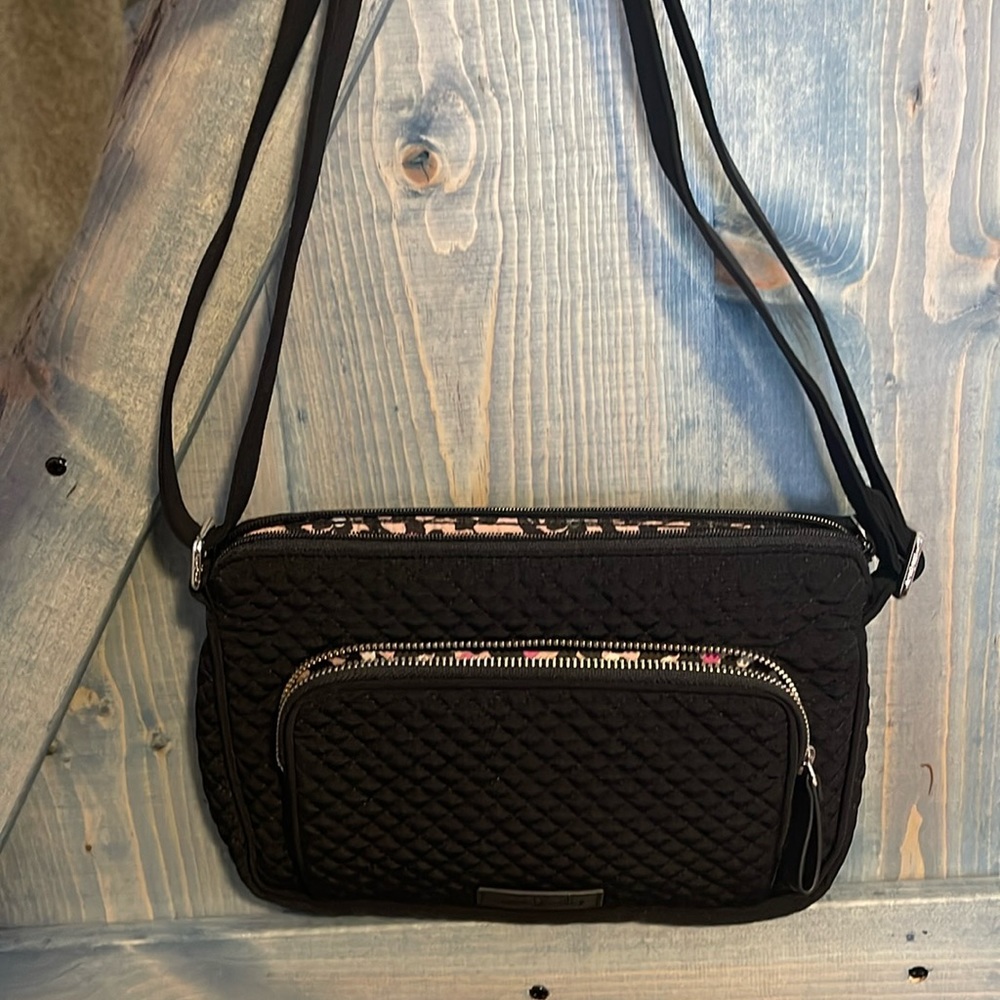 Vera Bradley crossbody bag.